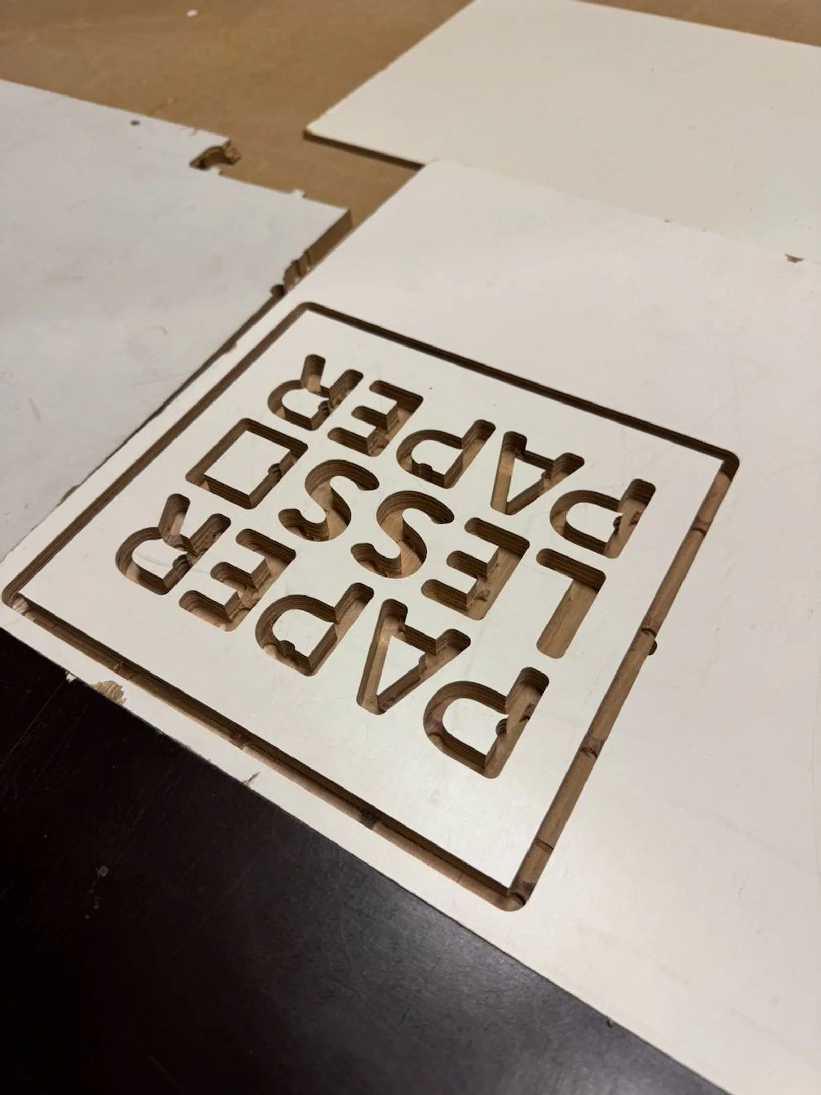 CNC gefrästes Schild 2