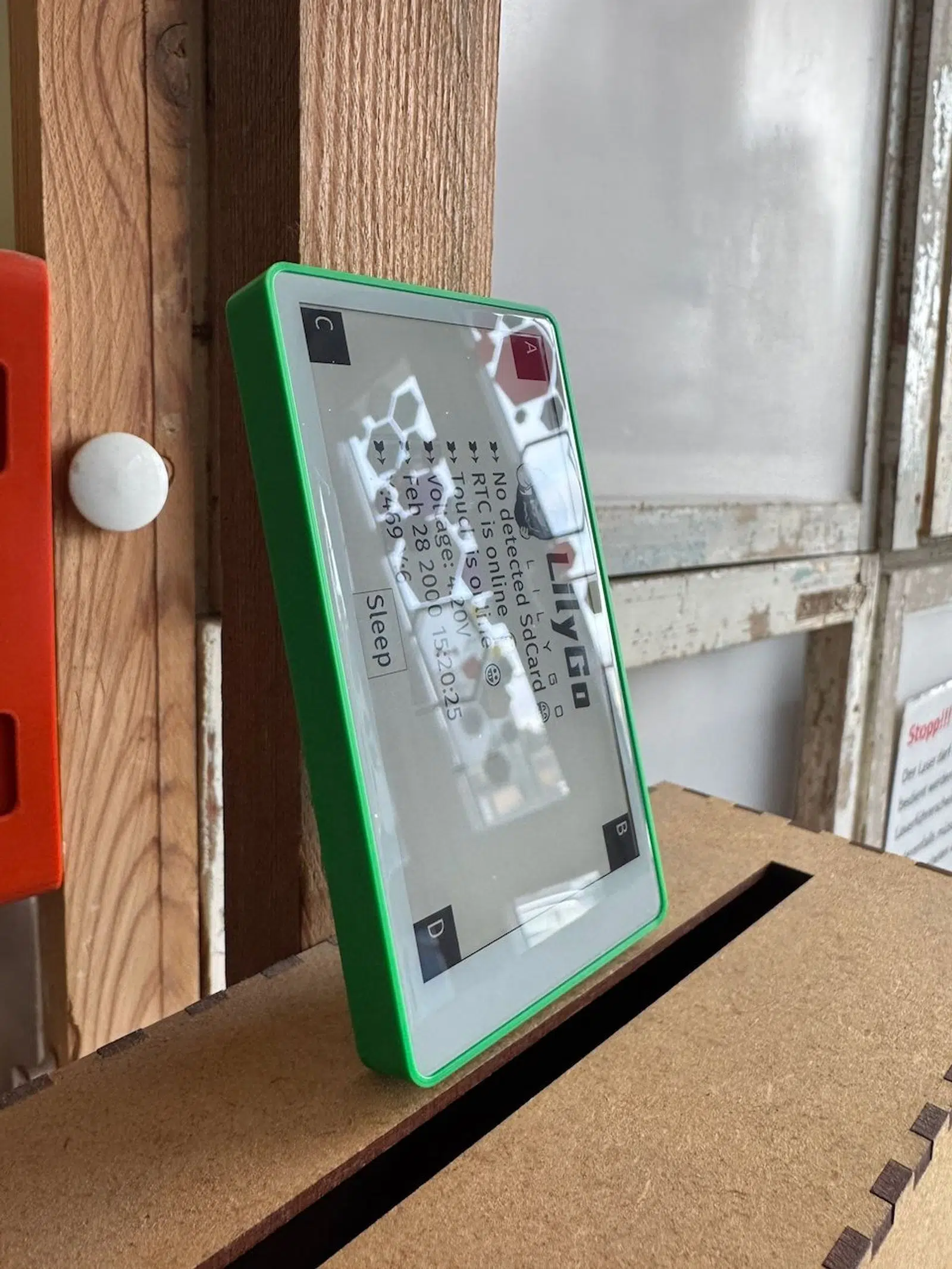 Gehäuse für eInk Touchscreen 4